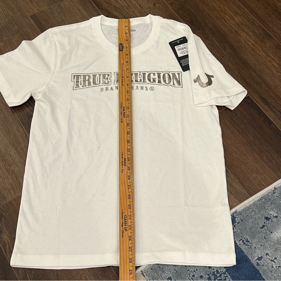 True Religion Men's Small Gold Metallic Foil Classic Logo Tee T-Shirt White - Picture 3 of 9